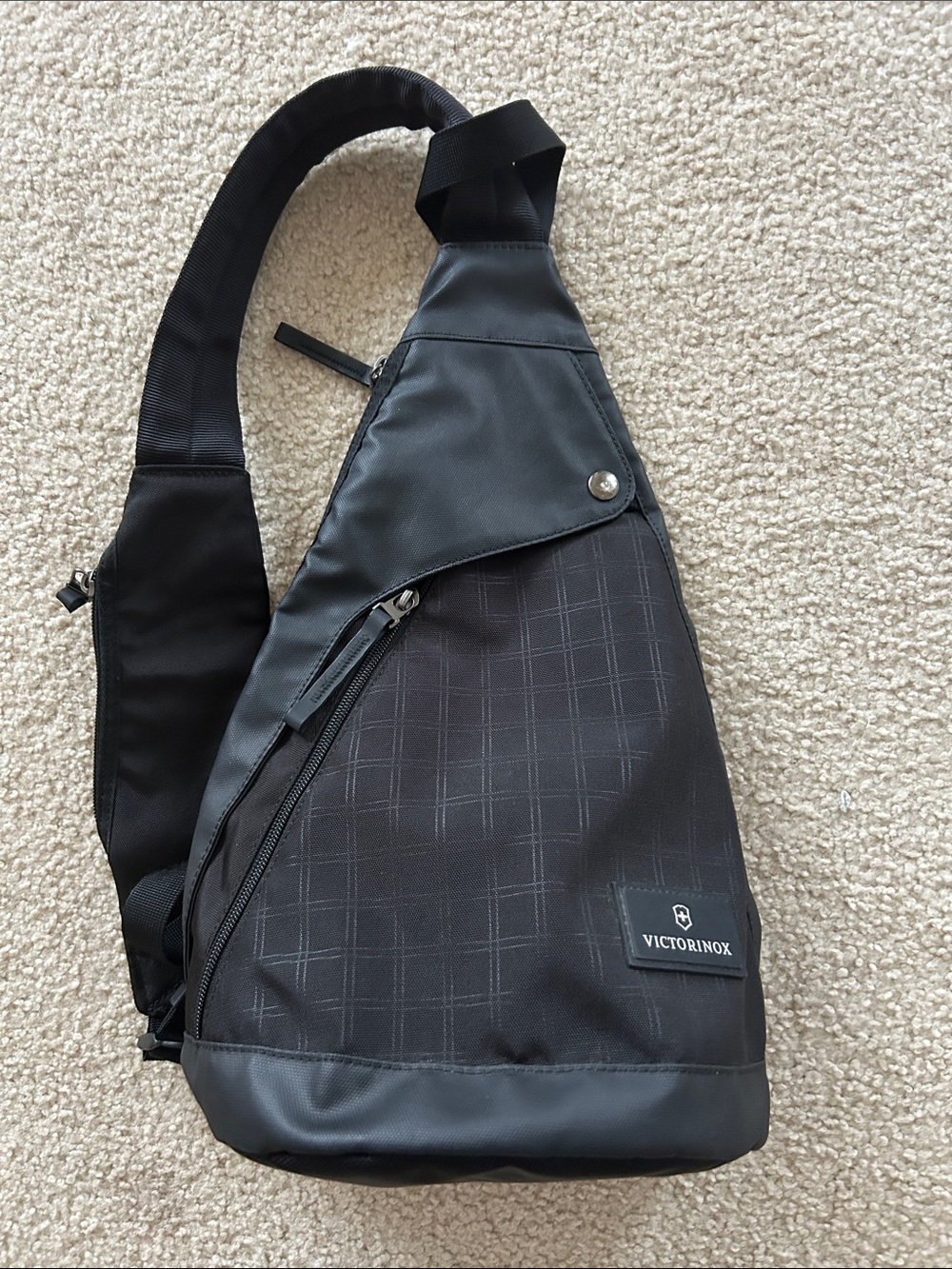 Victorinox Black Men’s Sling Belt Bag